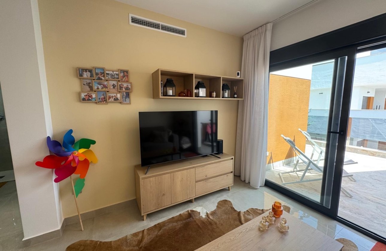Resale - Apartment / flat - Pilar de la Horadada - Pilar de La Horadada - Town