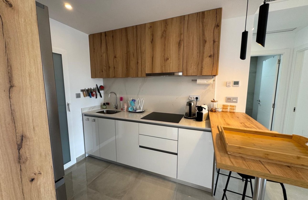 Resale - Apartment / flat - Pilar de la Horadada - Pilar de La Horadada - Town