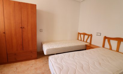 Reventa - Apartamento / piso - Torrevieja - Altos del Limonar