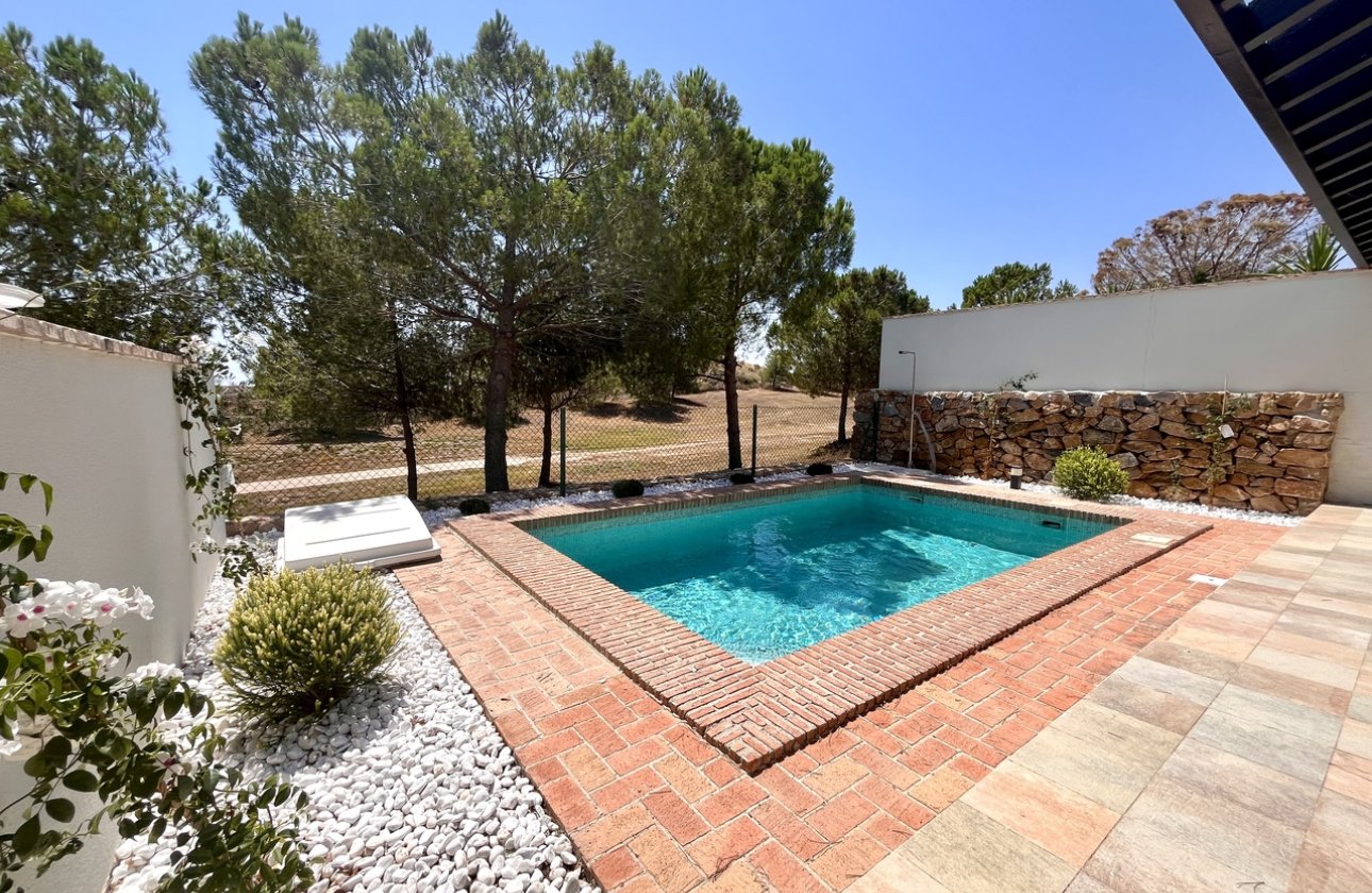 Resale - Townhouse - Sucina