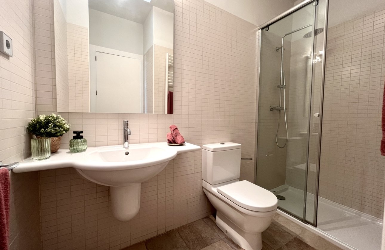 Resale - Townhouse - Sucina