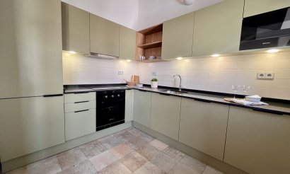 Resale - Townhouse - Sucina