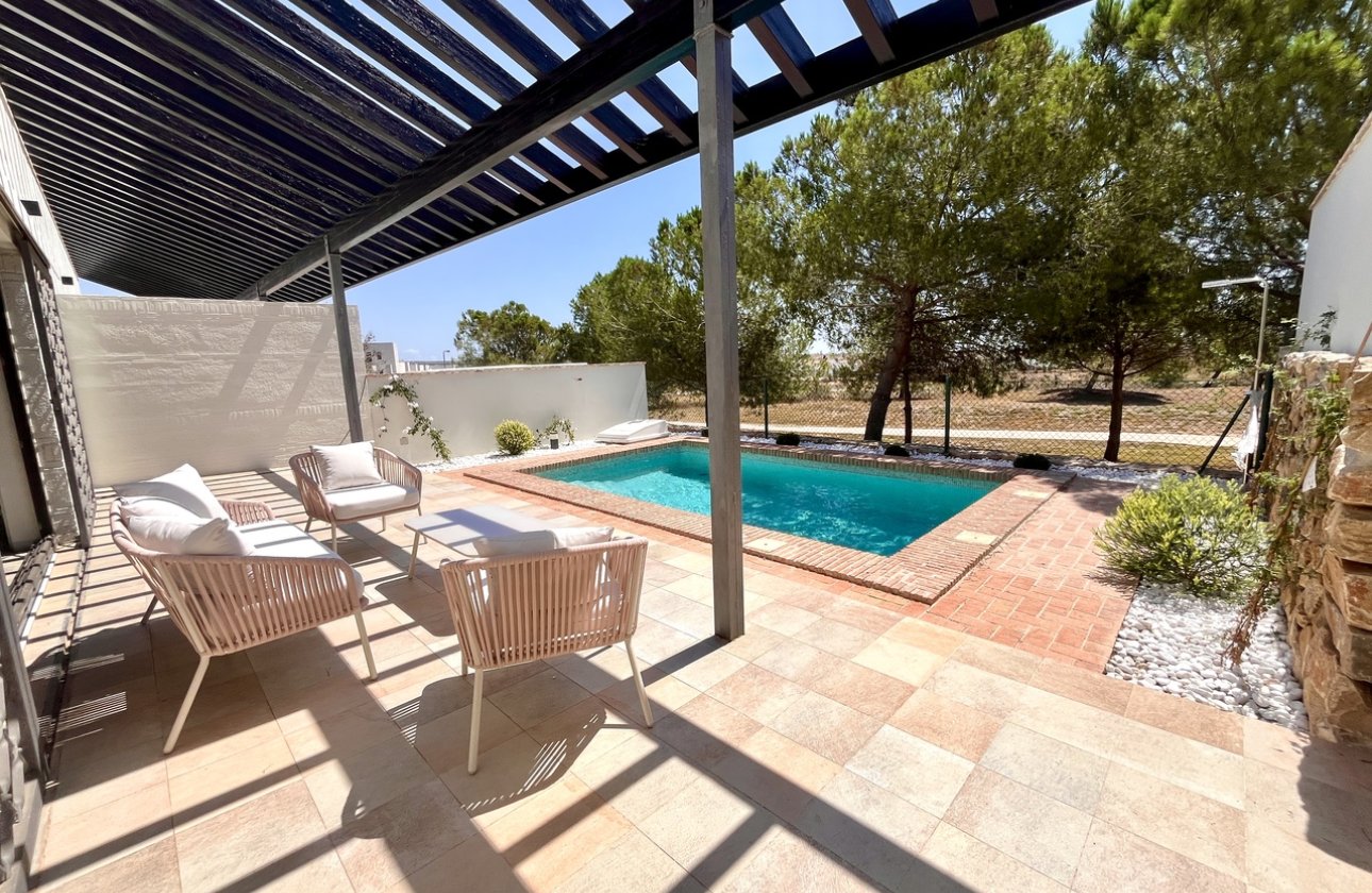 Resale - Townhouse - Sucina