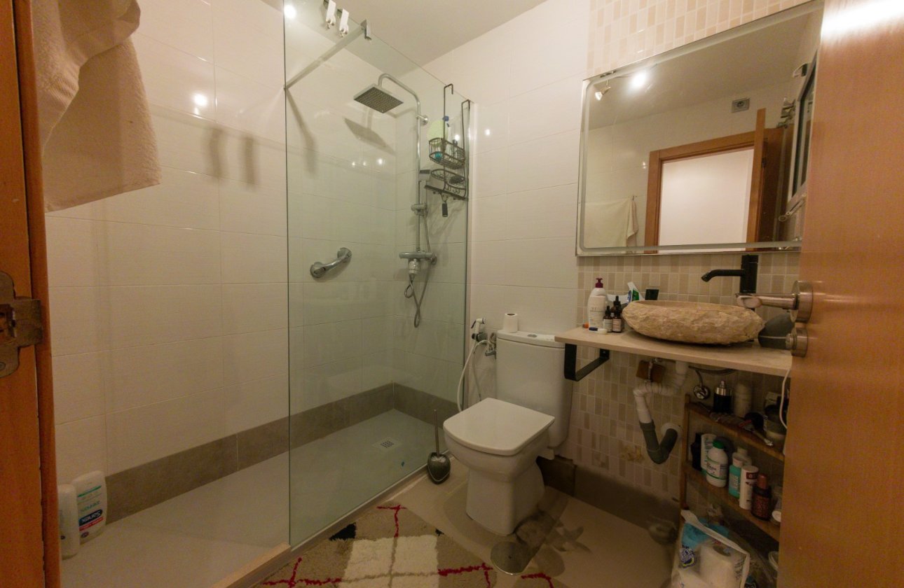 Resale - Apartment / flat - Torrevieja - Playa de Los Locos-Curva del Palangre