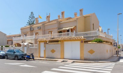 Resale - Townhouse - Torrevieja - Zona los Frutales