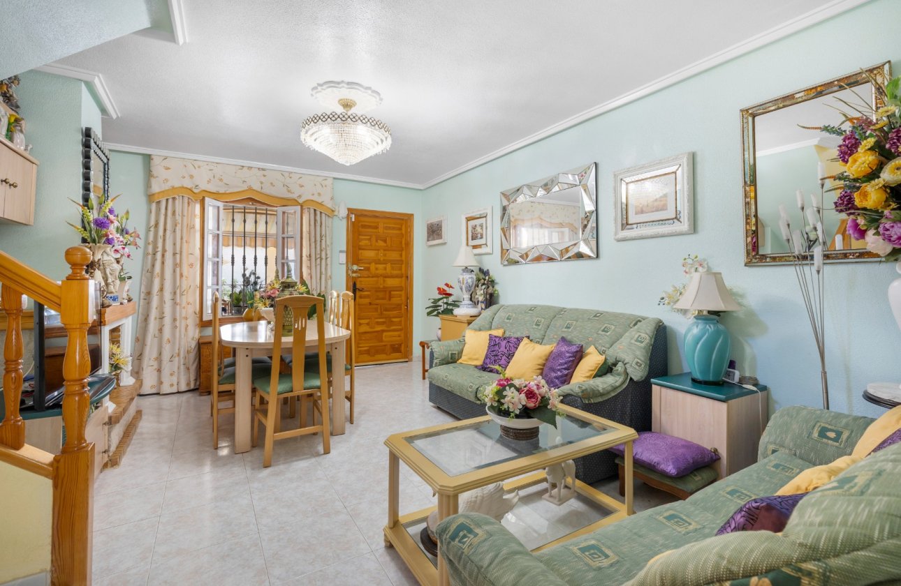 Resale - Townhouse - Torrevieja - Zona los Frutales