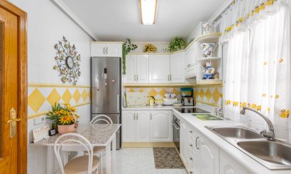 Resale - Townhouse - Torrevieja - Zona los Frutales