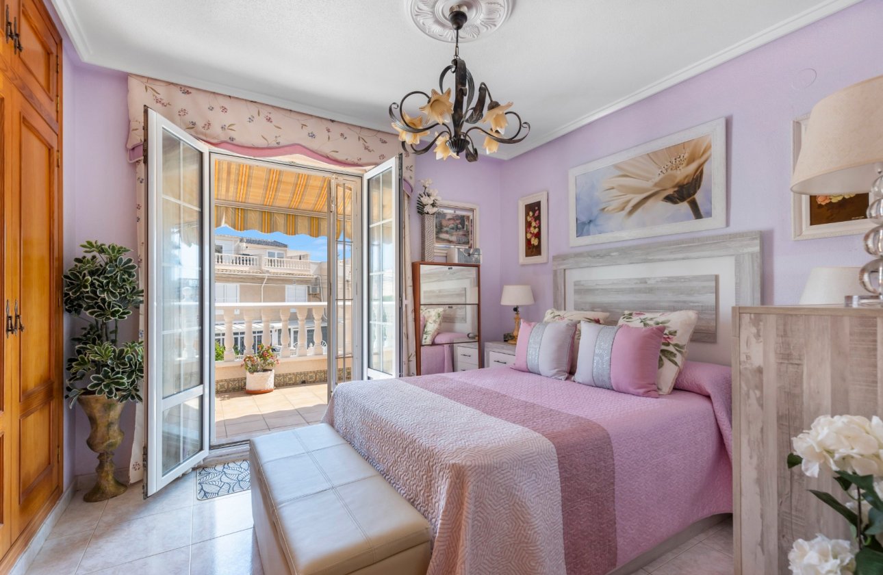 Resale - Townhouse - Torrevieja - Zona los Frutales