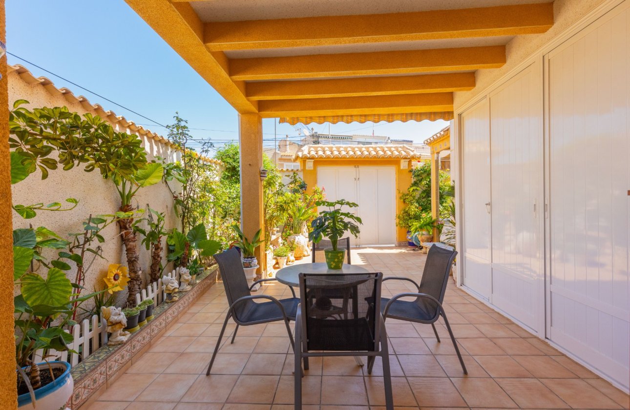 Resale - Townhouse - Torrevieja - Zona los Frutales