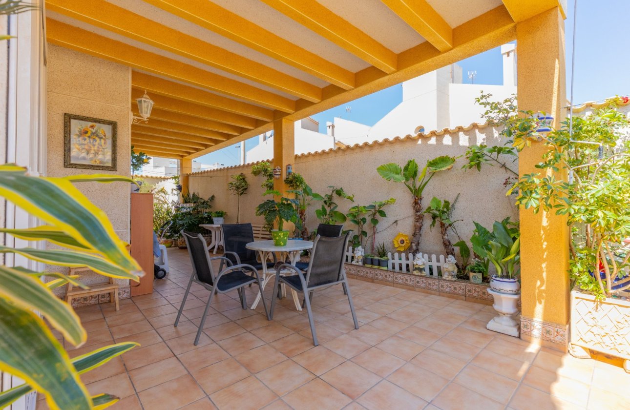 Resale - Townhouse - Torrevieja - Zona los Frutales