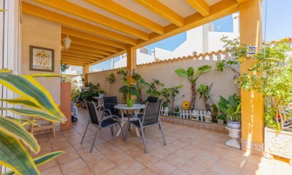 Resale - Townhouse - Torrevieja - Zona los Frutales