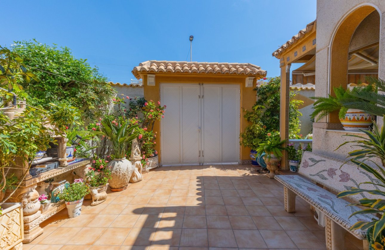 Resale - Townhouse - Torrevieja - Zona los Frutales