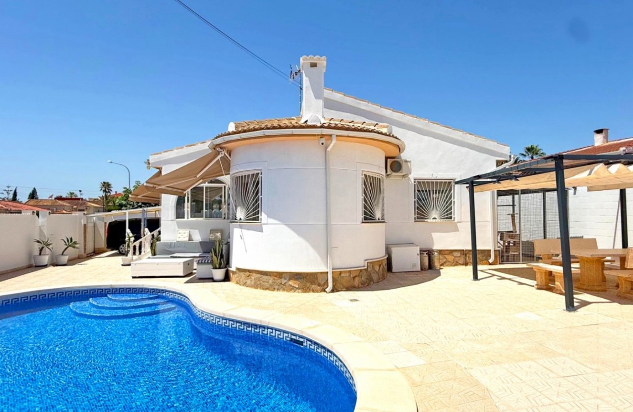 Resale - Villa - Rojales - Ciudad Quesada