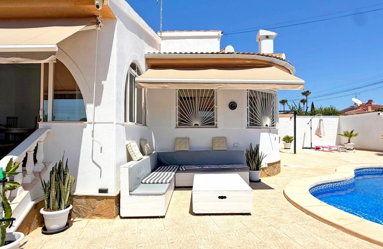 Resale - Villa - Rojales - Ciudad Quesada