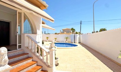 Resale - Villa - Rojales - Ciudad Quesada