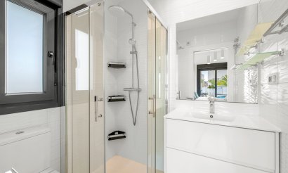 Resale - Villa - Orihuela Costa - Villamartín