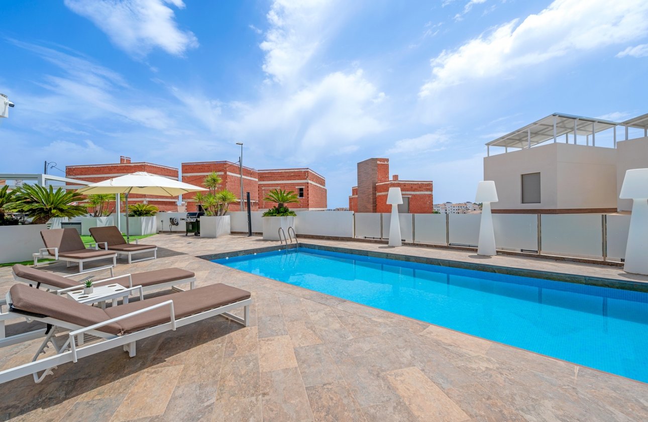 Resale - Villa - Orihuela Costa - Villamartín