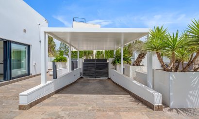 Resale - Villa - Orihuela Costa - Villamartín