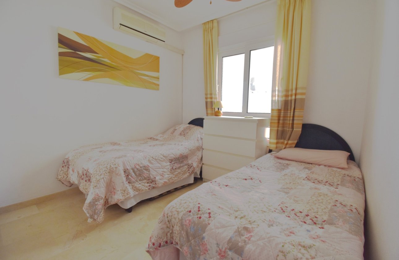 Resale - Apartment / flat - Orihuela Costa - Playa Flamenca