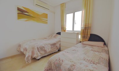 Resale - Apartment / flat - Orihuela Costa - Playa Flamenca