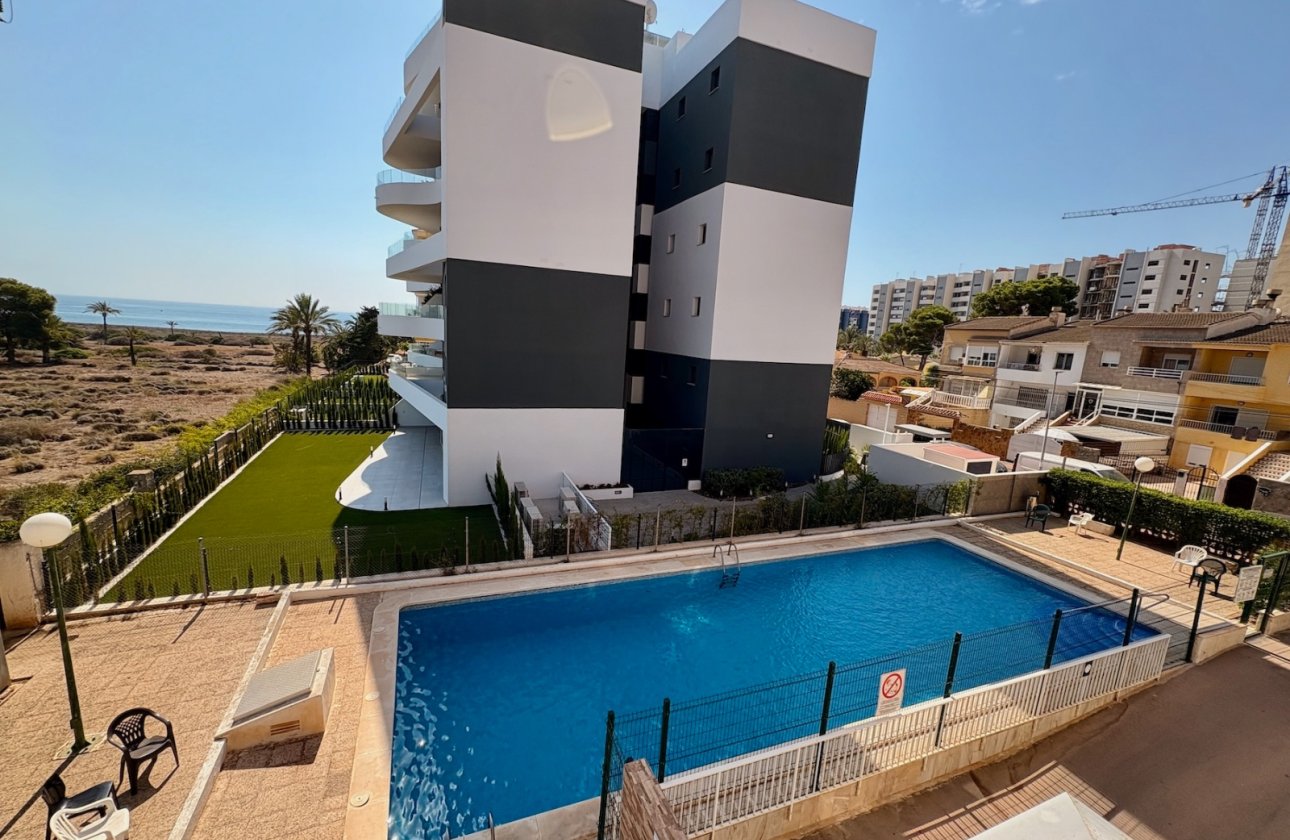 Long Term Rental - Apartment / flat - Torrevieja - Punta Prima