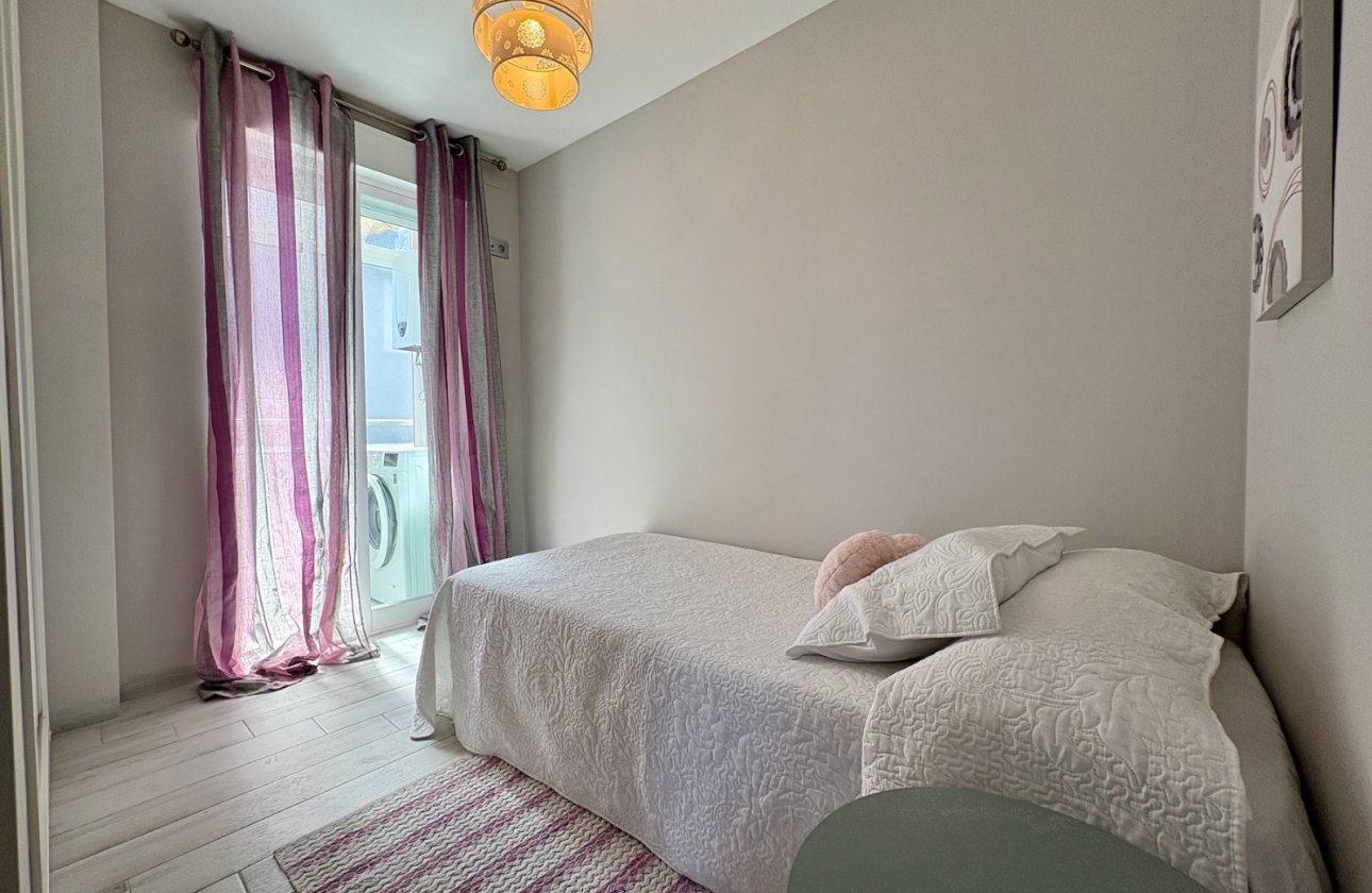 Long Term Rental - Apartment / flat - Torrevieja - Punta Prima
