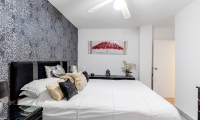 Resale - Apartment / flat - Torrevieja - Playa del cura