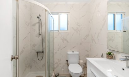 Resale - Apartment / flat - Torrevieja - Playa del cura