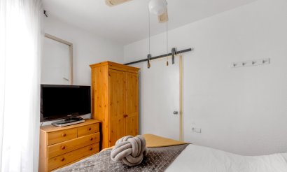 Resale - Apartment / flat - Torrevieja - Playa del cura