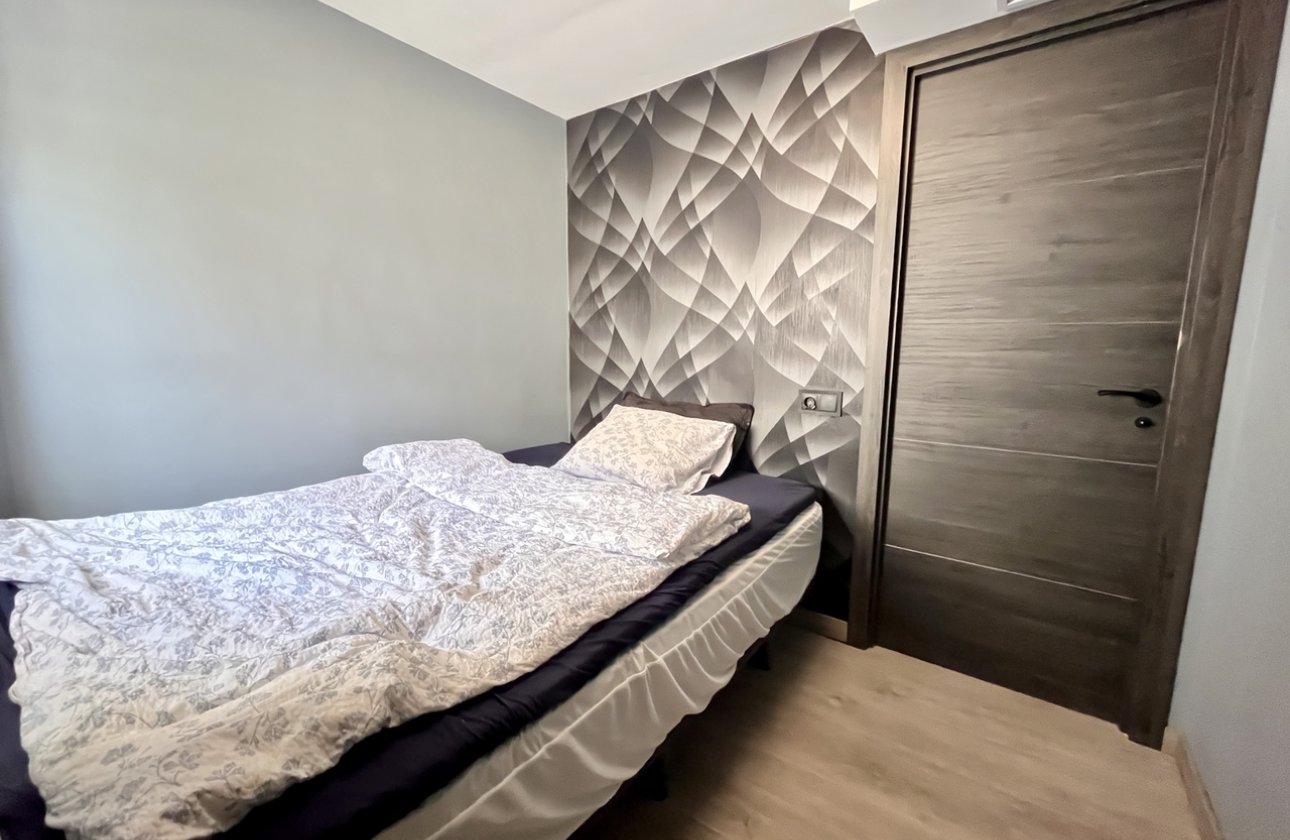 Reventa - Apartamento / piso - Almoradí