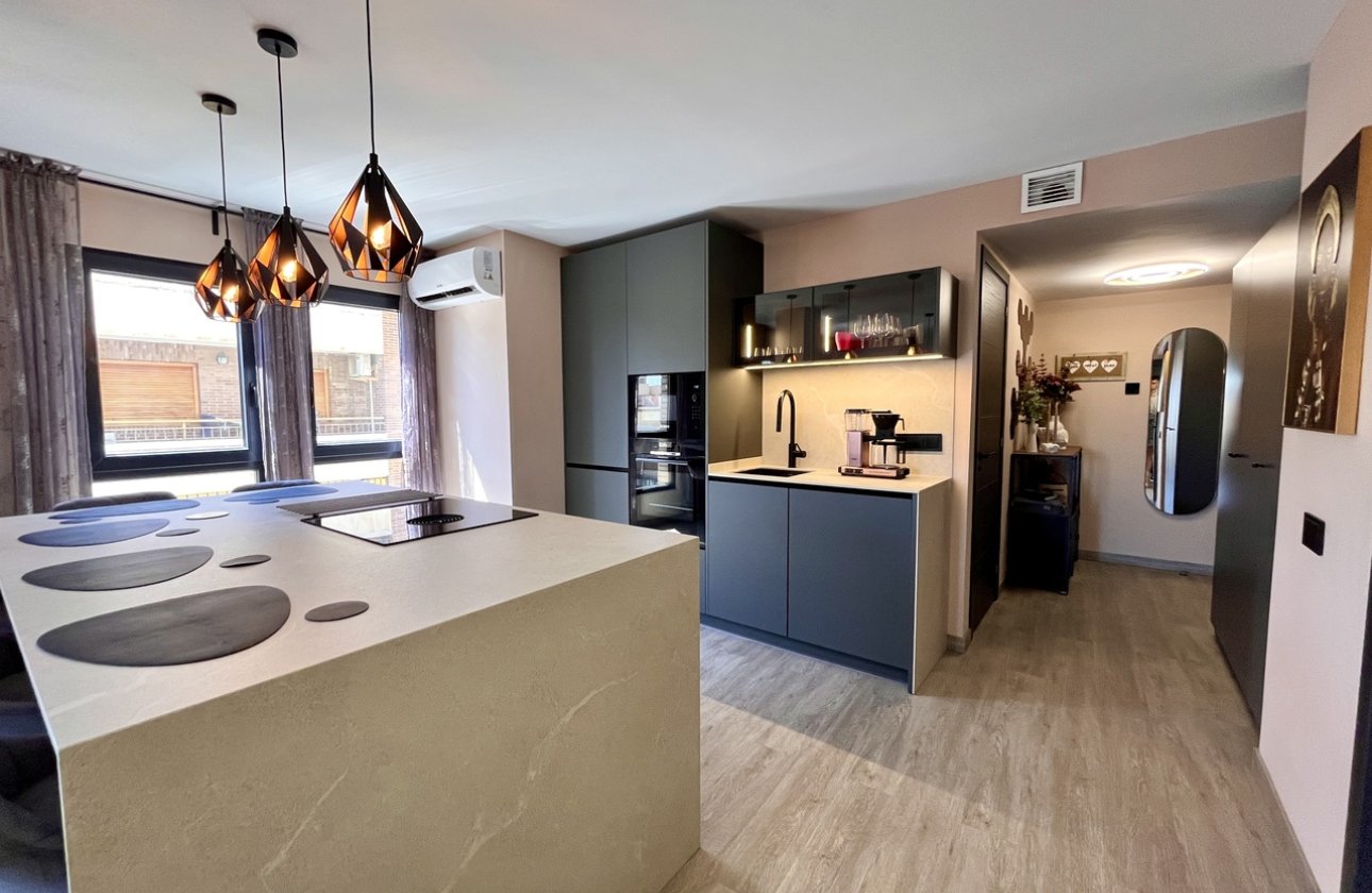 Reventa - Apartamento / piso - Almoradí