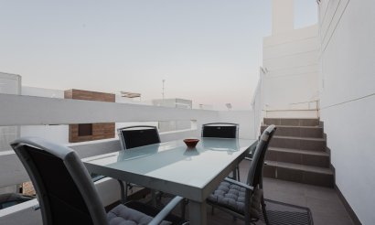 Resale - Apartment / flat - Orihuela Costa - Las Ramblas