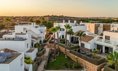 Resale - Apartment / flat - Orihuela Costa - Las Ramblas