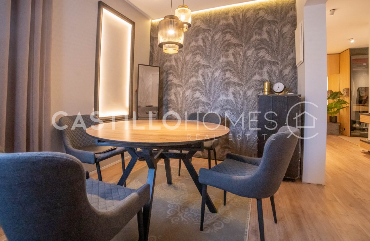 Resale - Villa - Torrevieja - El Chaparral