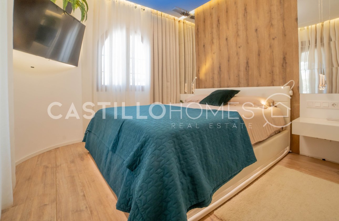 Resale - Villa - Torrevieja - El Chaparral