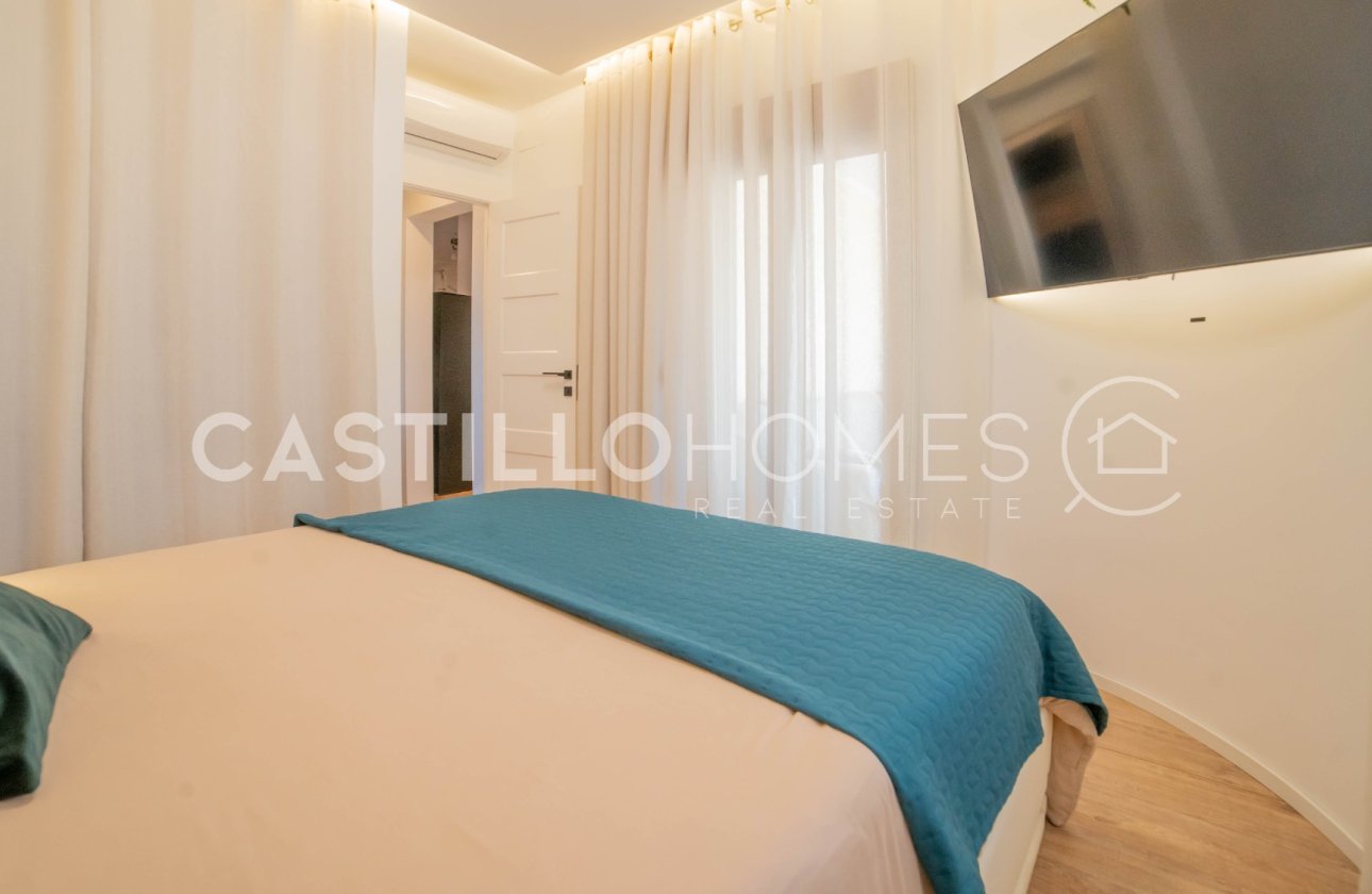 Resale - Villa - Torrevieja - El Chaparral