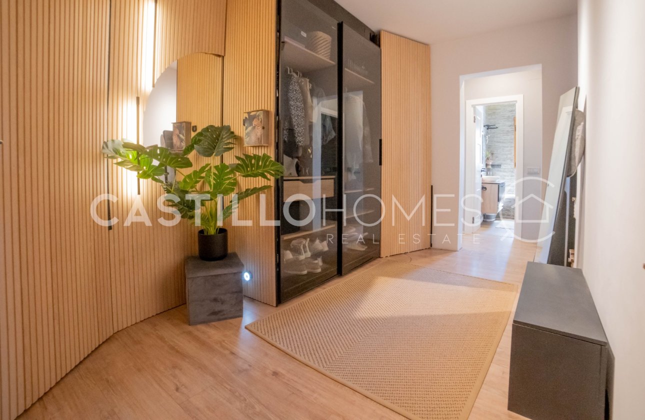 Resale - Villa - Torrevieja - El Chaparral