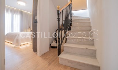 Resale - Villa - Torrevieja - El Chaparral