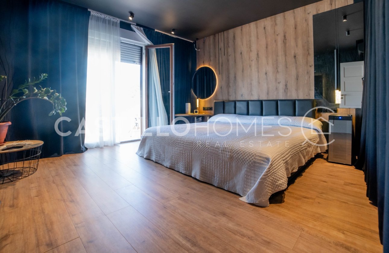Resale - Villa - Torrevieja - El Chaparral