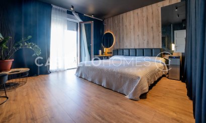 Resale - Villa - Torrevieja - El Chaparral