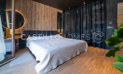 Resale - Villa - Torrevieja - El Chaparral