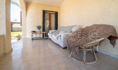 Resale - Villa - Torrevieja - El Chaparral