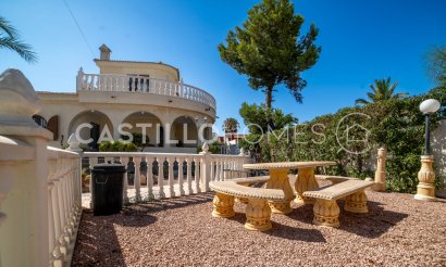 Resale - Villa - Torrevieja - El Chaparral