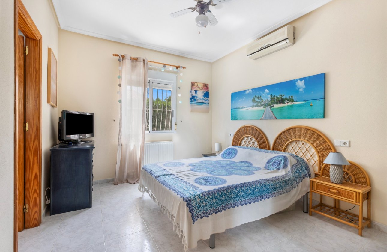 Revente - Villa - San Fulgencio - La Marina