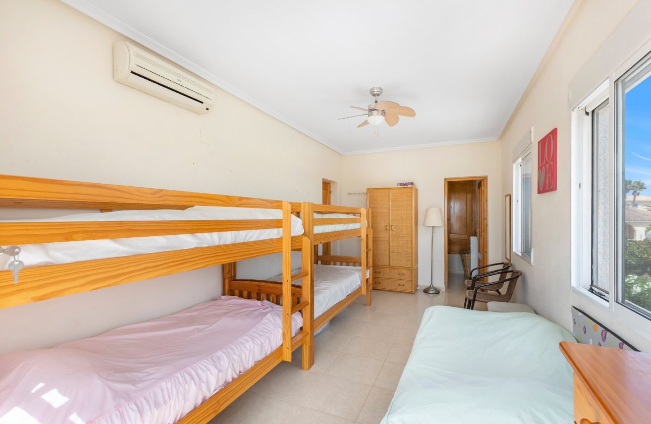 Revente - Villa - San Fulgencio - La Marina