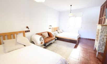 Resale - Villa - Orihuela Costa - Villamartin
