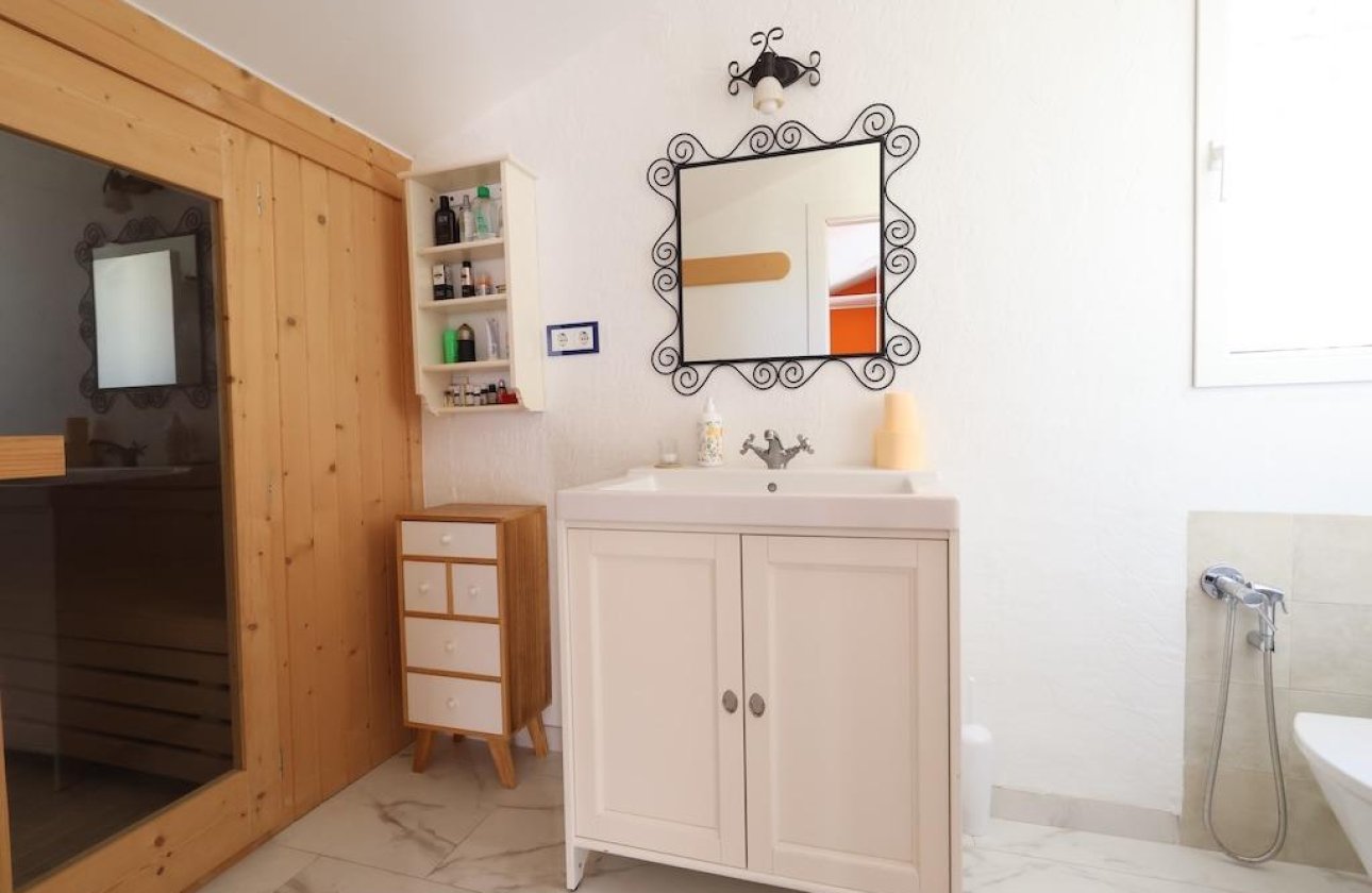 Resale - Villa - Orihuela Costa - Villamartin
