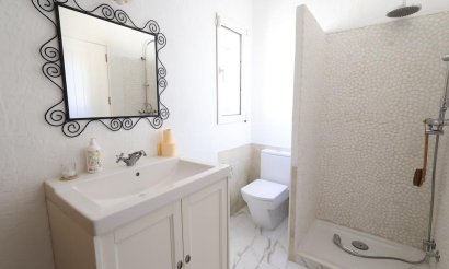 Resale - Villa - Orihuela Costa - Villamartin