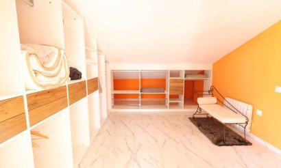 Resale - Villa - Orihuela Costa - Villamartin