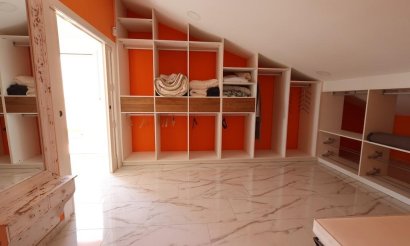 Resale - Villa - Orihuela Costa - Villamartin